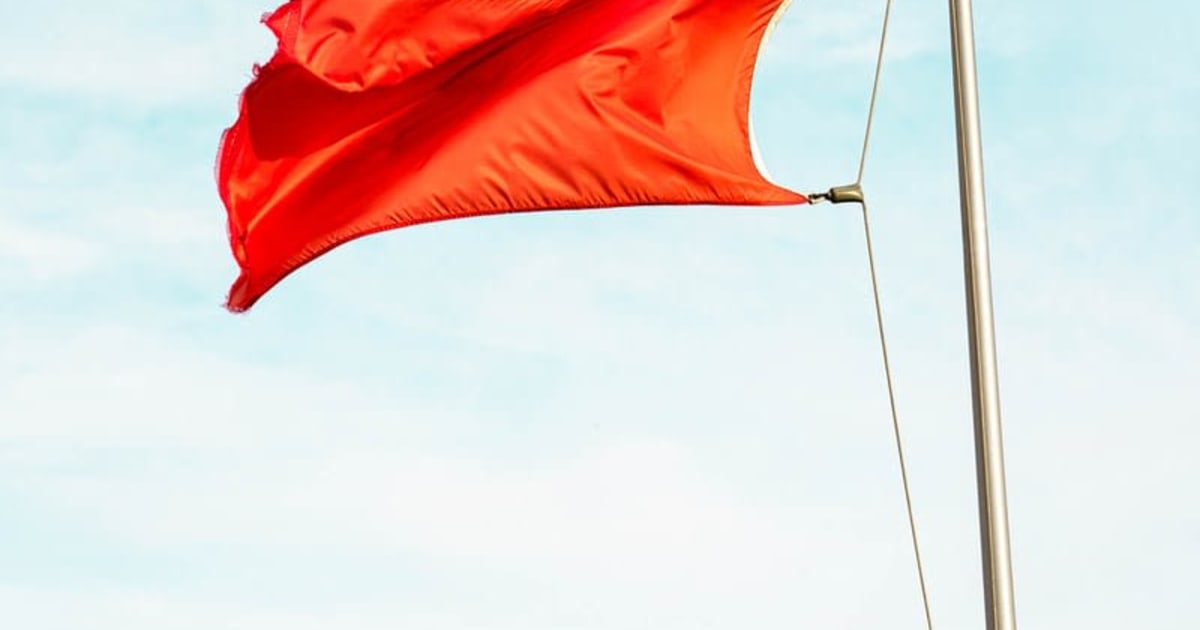 ธงแดงขนาดใหญ่ที่บ่งบอกถึงการหลอกลวงคาสิโนออนไลน์